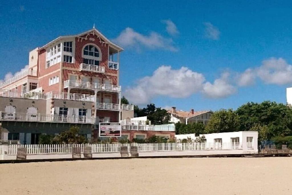 Arcareve - Grand Studio De Standing Avec Terrasse, Jardin Et Acces Direct A La Plage Arcachón Exterior foto